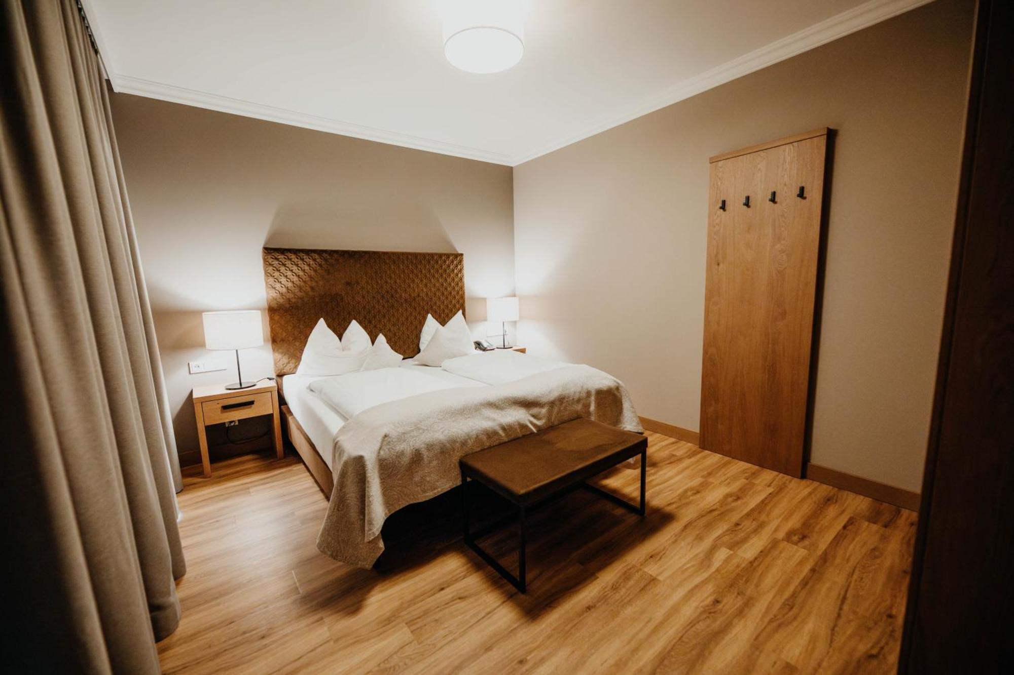 Post Seefeld - Wellnesshotel Tirol Ζέεφελντ Δωμάτιο φωτογραφία