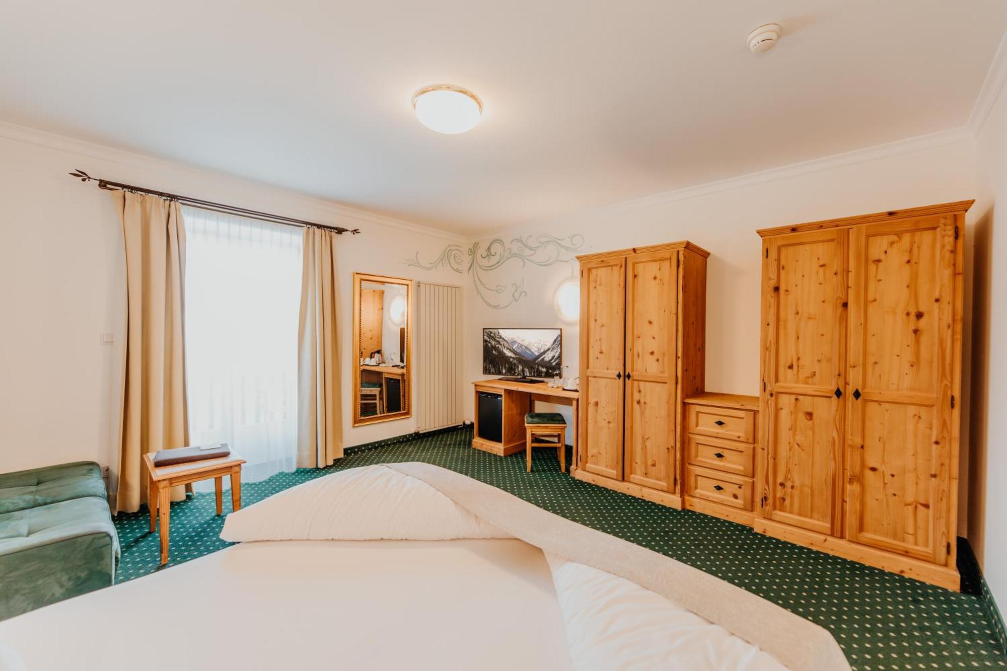 Post Seefeld - Wellnesshotel Tirol Ζέεφελντ Δωμάτιο φωτογραφία